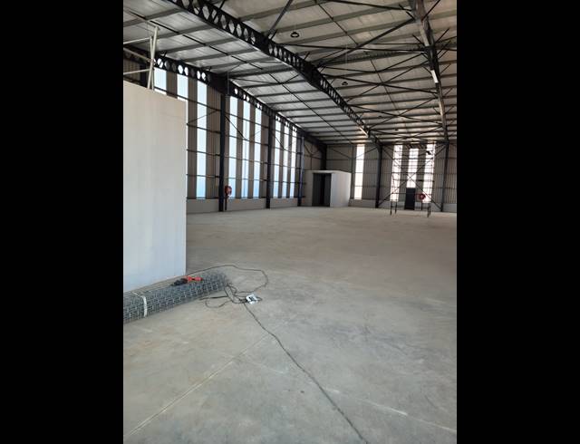 1,160M² WAREHOUSE TO LET IN WATERFALL
